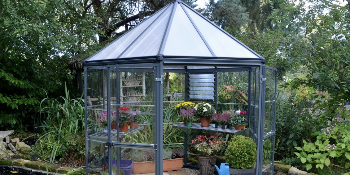 Garden Sreverhouse