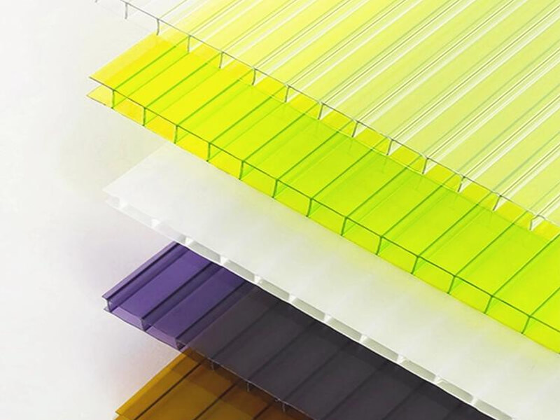 Feuille creuse en polycarbonate